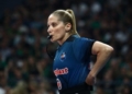 Άγνωστοι έξω από το σπίτι της Τσαρούχα έβαψαν τοίχους, φώναξαν συνθήματα και πέταξαν τρικάκια