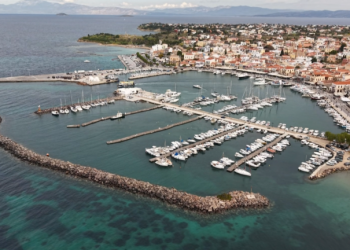 Απαγόρευση απόπλου του Flying Dolphin Athina από την Αίγινα - Προωθήθηκαν στον προορισμό τους οι επιβάτες
