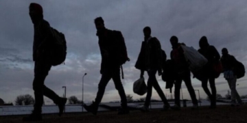 Ασταμάτητες οι αφίξεις μεταναστών νότια του Ηρακλείου