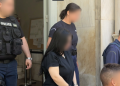 Δίκη για τον μικρό Άγγελο: Το φραστικό επεισόδιο του 44χρονου με τον δικηγόρο του και οι αποδοκιμασίες προς ττην 27χρονη μητέρα