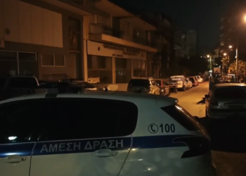 Δολοφονία 15χρονου στην Καλλιθέα: Σεβασμό στο πένθος, ζητά η οικογένεια του παιδιού