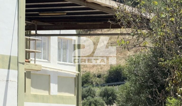 Δομή Μεταναστών: Κλιμάκιο της πολεοδομίας στις πρώην αποθήκες Σκουλούδη
