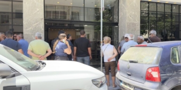 Δομή μεταναστών στους Αθανάτους: Στάση αναμονής από την Περιφέρεια για τα αποτελέσματα του πολεοδομικού ελέγχου