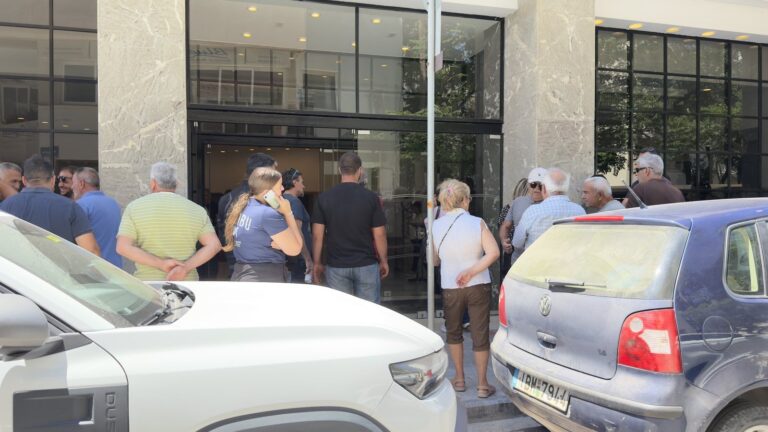 Δομή μεταναστών στους Αθανάτους: Στάση αναμονής από την Περιφέρεια για τα αποτελέσματα του πολεοδομικού ελέγχου