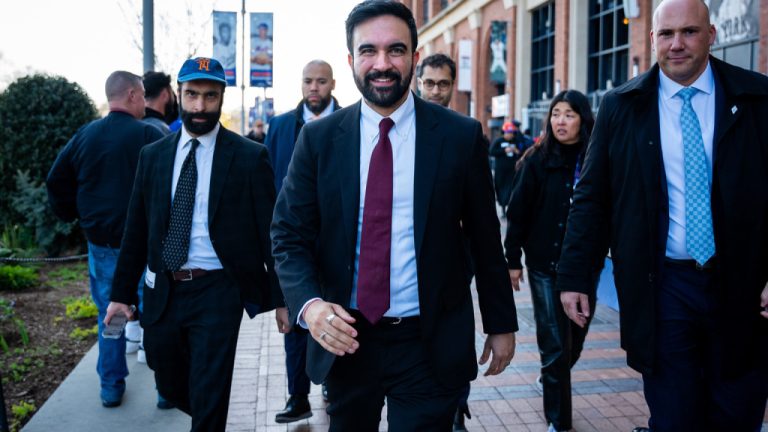 Η Νέα Υόρκη «παγώνει» το ύψος ενοικίων, νίκη για τον δήμαρχο Μαμντάνι