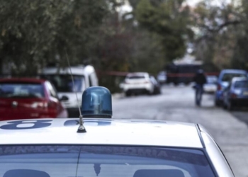 Ηράκλειο: Είδε τους αστυνομικούς και το… έσκασε από το κρεοπωλείο – Πέρασε κόκκινα φανάρια, τράκαρε οχήματα και αναζητείται