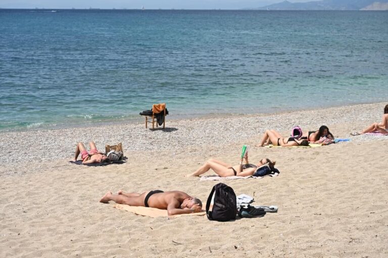 Καιρός για… βουτιές στην Κρήτη – Πού θα φτάσει ο υδράργυρος