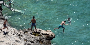 Καιρός: Θερμή εισβολή από την Τρίτη – Πόσο θα ανέβει ο υδράργυρος στην Κρήτη