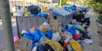 Καθαριότητα: Προβλήματα και ερωτήματα μετά τις υπογραφές με τον ιδιώτη
