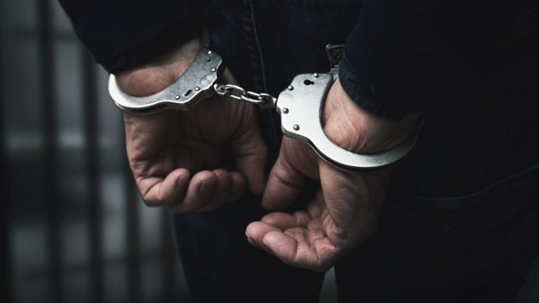 Κως: Συνελήφθη αλλοδαπός για προσβολή γενετήσιας αξιοπρέπειας – Εισέβαλε σε διαμέρισμα με ανήλικη