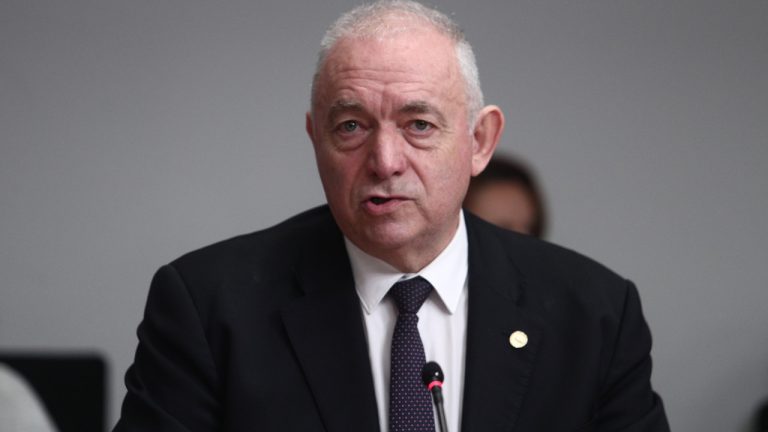 Λέκκας για Βενεζουέλα: Παραμένει το ενδεχόμενο δεκάδων χιλιάδων νεκρών -Πιθανός μετασεισμός άνω των 6,5 Ρίχτερ