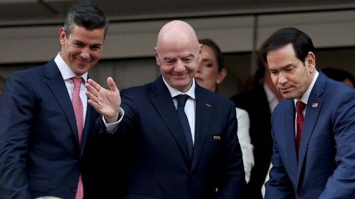 Μουντιάλ 2026: Πανάκριβα τα εισιτήρια, αλλά ο Ινφαντίνο πανηγυρίζει!