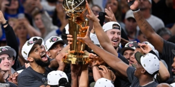 NBA: Πρωταθλητές οι New York Knicks μετά από 53 χρόνια