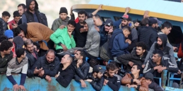 Νέα βάρκα με μετανάστες νότια του Ηρακλείου