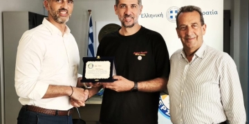 Ο Δήμαρχος Χερσονήσου τίμησε τους κυπελλούχους ΕΠΣΗ