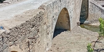 Ολοκληρώθηκαν σχεδόν στο σύνολο τους οι εργασίες αποτύπωσης του ιστορικού πέτρινου γεφυριού “Παλιοκαμάρα” στο Δεμάτι