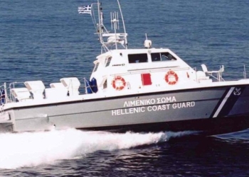 Πετρελαϊκή διαρροή κατά τον ανεφοδιασμό ταχυπλόου στο λιμάνι του Πειραιά – Συνελήφθησαν δύο άτομα