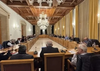 Στο Δημοτικό Συμβούλιο Ηρακλείου θέτουν τα προβλήματά τους οι Ρομά