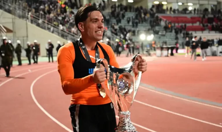 Συνεχίζει στον ΟΦΗ ο Αθανασίου