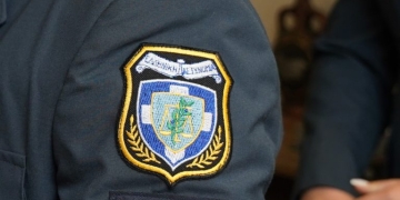 Συνελήφθη αξιωματικός της ΕΛ.ΑΣ. για ξυλοδαρμό κρατουμένου σε Αστυνομικό Τμήμα