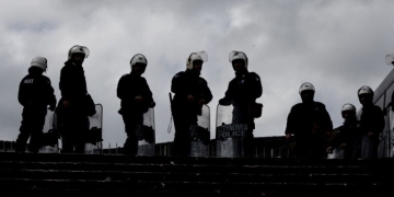Θεσσαλονίκη: Εξάρθρωση εγκληματικής οργάνωσης με οπαδικό υπόβαθρο - 19 συλλήψεις