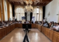 Τι συζητήθηκε στη συνεδρίαση της επιτροπής τουρισμού και επιχειρηματικότητας για τη συντήρηση της κρήνης Μοροζίνι