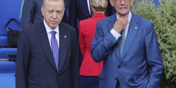 Τηλεφωνική επικοινωνία Ερντογάν με Μερτς