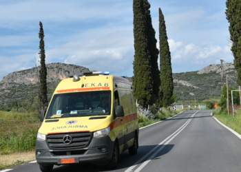 Τραγωδία στο Ξηρόμερο: Ανασύρθηκε χωρίς τις αισθήσεις του ο εργάτης που καταπλακώθηκε από υλικά