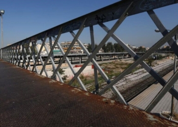 ΒΟΑΚ: Η τοποθέτηση της πεζογέφυρας «φέρνει» διακοπή της κυκλοφορίας