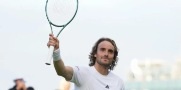 Wimbledon: Ο Τσιτσιπάς μπήκε με το δεξί στην πρεμιέρα και τώρα… Τζόκοβιτς