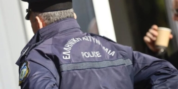 Xανιά: Δύο γυναίκες αναστάτωσαν πτήση – Η μία επιτέθηκε και τραυμάτισε αστυνομικό που πήγε να τη συλλάβει