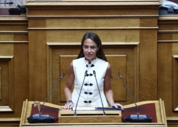 8 αλλαγές σε Στέγαση και Αναπηρία που φέρνει το νομοσχέδιο του υπουργείου Κοινωνικής Συνοχής και Οικογένειας
