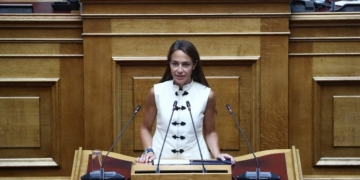 8 αλλαγές σε Στέγαση και Αναπηρία που φέρνει το νομοσχέδιο του υπουργείου Κοινωνικής Συνοχής και Οικογένειας