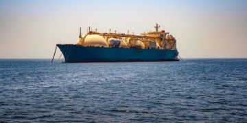 Αίγυπτος: Drone έπληξε πλωτή μονάδα LNG αμερικανικών συμφερόντων στη Νταμιέτα