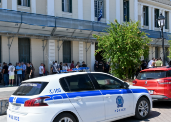 Αιματηρή καταδίωξη στο Άργος: Απολογούνται οι δύο αστυνομικοί – Σε κρίσιμη κατάσταση ο 20χρονος