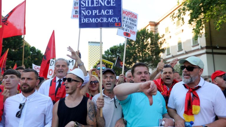 Αλβανία: Έρευνα για ξέπλυμα χρήματος στον επιχειρηματία που πούλησε τη γη για το θέρετρο του Τζάρεντ Κούσνερ