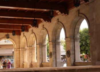 Άμισθοι Αντιδήμαρχοι: Σε… αναμμένα κάρβουνα οι δημοτικές αρχές – Πότε αναμένεται στη Βουλή η ρύθμιση