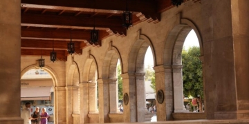 Άμισθοι Αντιδήμαρχοι: Σε… αναμμένα κάρβουνα οι δημοτικές αρχές – Πότε αναμένεται στη Βουλή η ρύθμιση