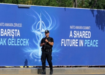 Aμυντικές δαπάνες, ανακατανομή των βαρών και Ουκρανία στο επίκεντρο της Συνόδου Κορυφής του ΝΑΤΟ