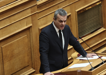Ανεξαρτητοποιήθηκε και ο Χάρης Μαμουλάκης