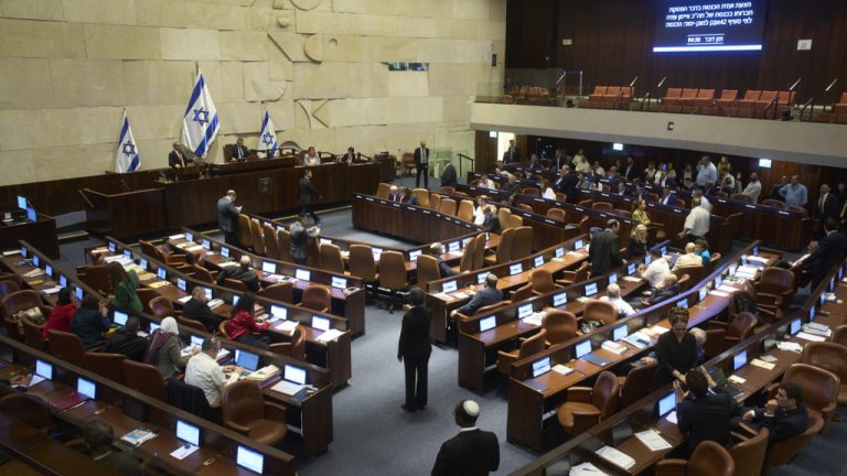 Ανοίγει ο δρόμος για τις εκλογές του Οκτωβρίου στο Ισραήλ: Εφαρμόζεται η πράξη διάλυσης της Κνεσέτ