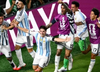 Αργεντινή – Ελβετία 3-1 (παρ.): Άλβαρες και Μαρτίνες τη λύτρωσαν στην παράταση και τώρα… Αγγλία!