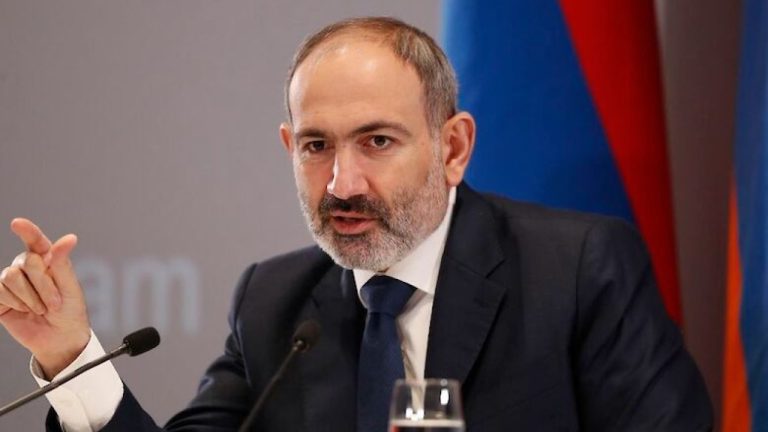 Αρμενία: Ο Πασινιάν ελπίζει να επιλύσει ορισμένα «προβληματικά ζητήματα» στις σχέσεις με τη Ρωσία