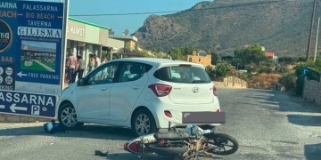 Χανιά: Τροχαίο στα Φαλάσαρνα – Μηχανή συγκρούστηκε με ΙΧ