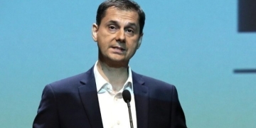 Χάρης Θεοχάρης: Η Ελλάδα εδραιώνεται ως στρατηγικός ενεργειακός κόμβος για την Ευρώπη