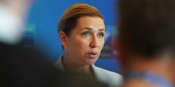 Δανία: Η ΕΕ να εξετάσει την αναστολή της Ισπανίας από το Σένγκεν, ζητά η πρωθυπουργός