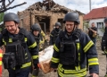 Δέκα νεκροί από ρωσικές και ουκρανικές επιθέσεις