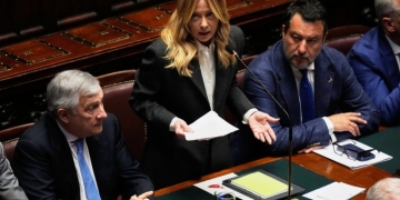 Δεν πέρασε τροπολογία της Μελόνι για τον νέο εκλογικό νόμο στην Ιταλική Βουλή - Η αντιπολίτευση ζητά εκλογές