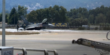 Δήμος Ζακύνθου: Να παραμείνουν στα καταλύματα οι επισκέπτες έως την επαναλειτουργία του αεροδρομίου