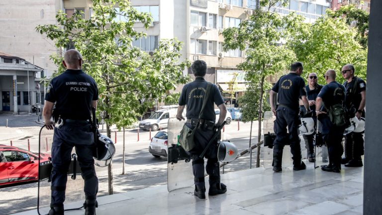 Δολοφονική επίθεση στο σπίτι της οικογένειας Νέστορα - Ενώπιον της ανακρίτριας ο 25χρονος